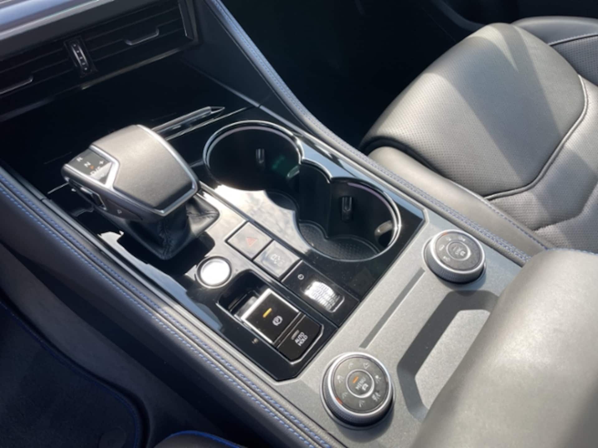 Volkswagen Touareg R