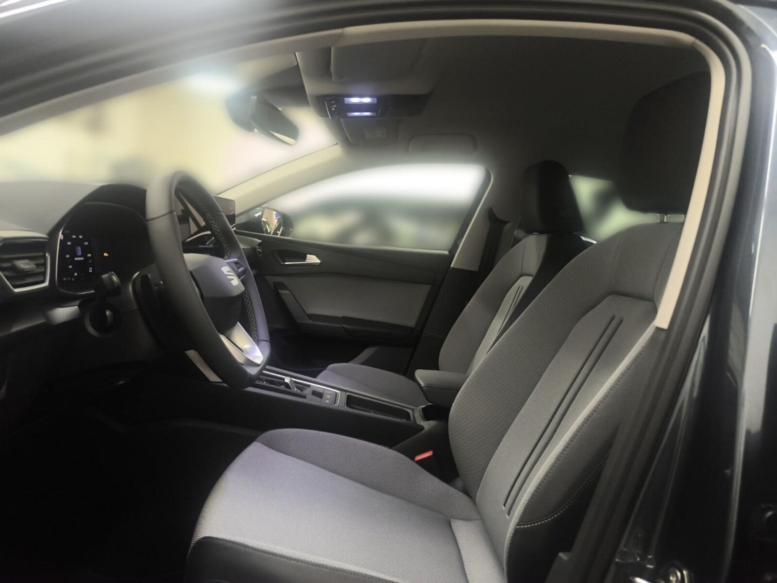SEAT Leon – Bild 10