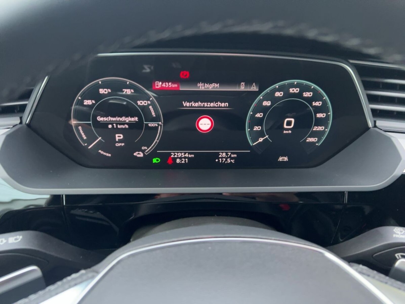 Audi Q8 e-tron – Bild 13