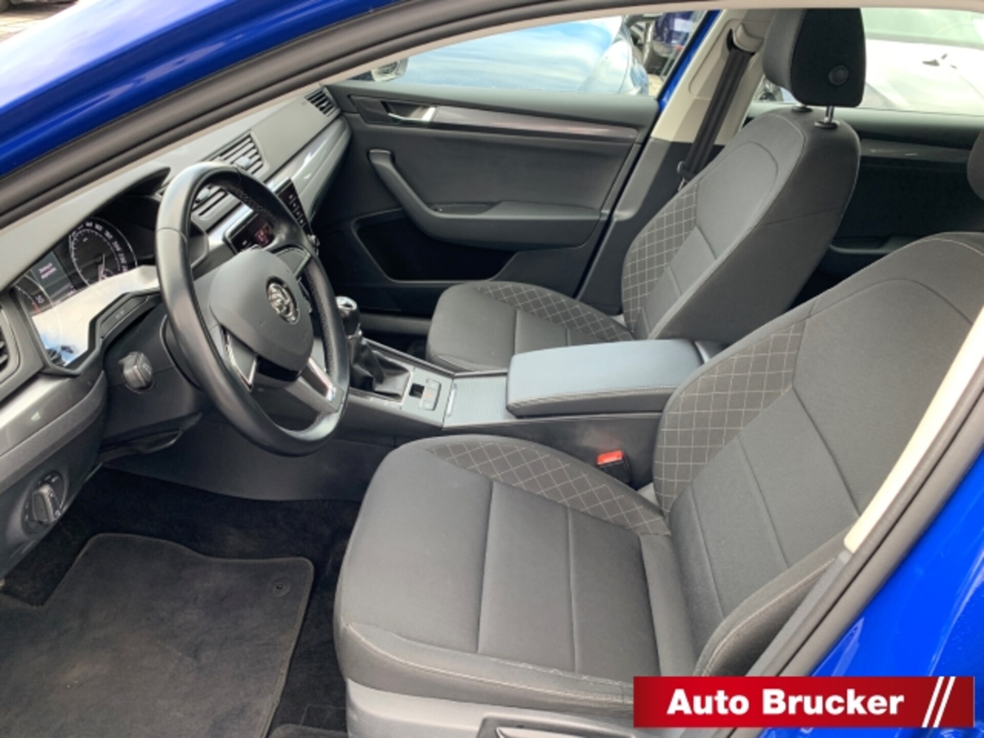 Skoda Superb Combi Active