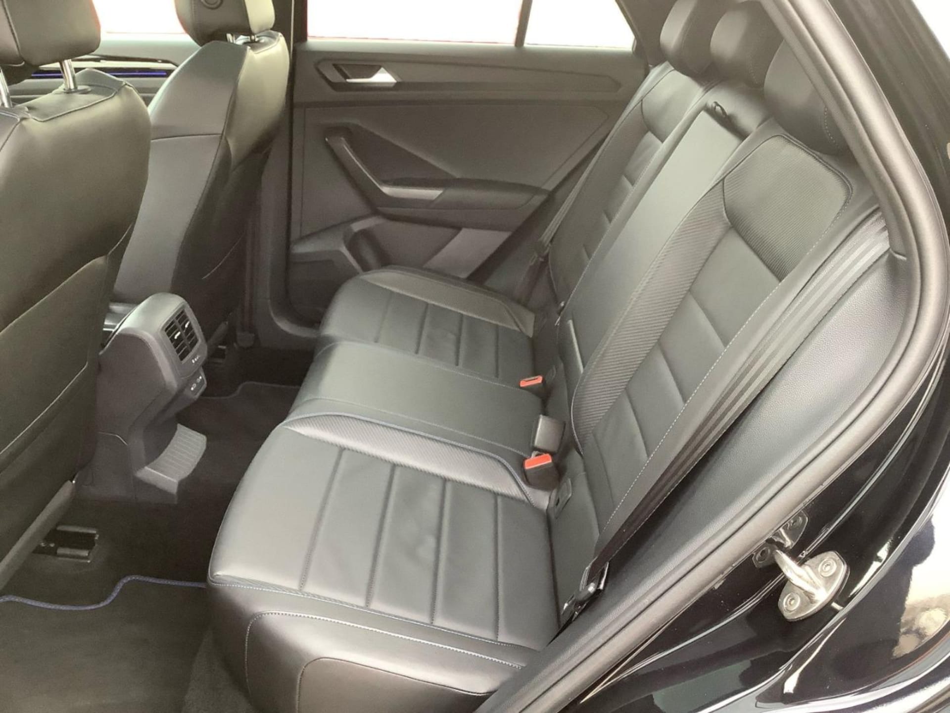 Volkswagen T-Roc R