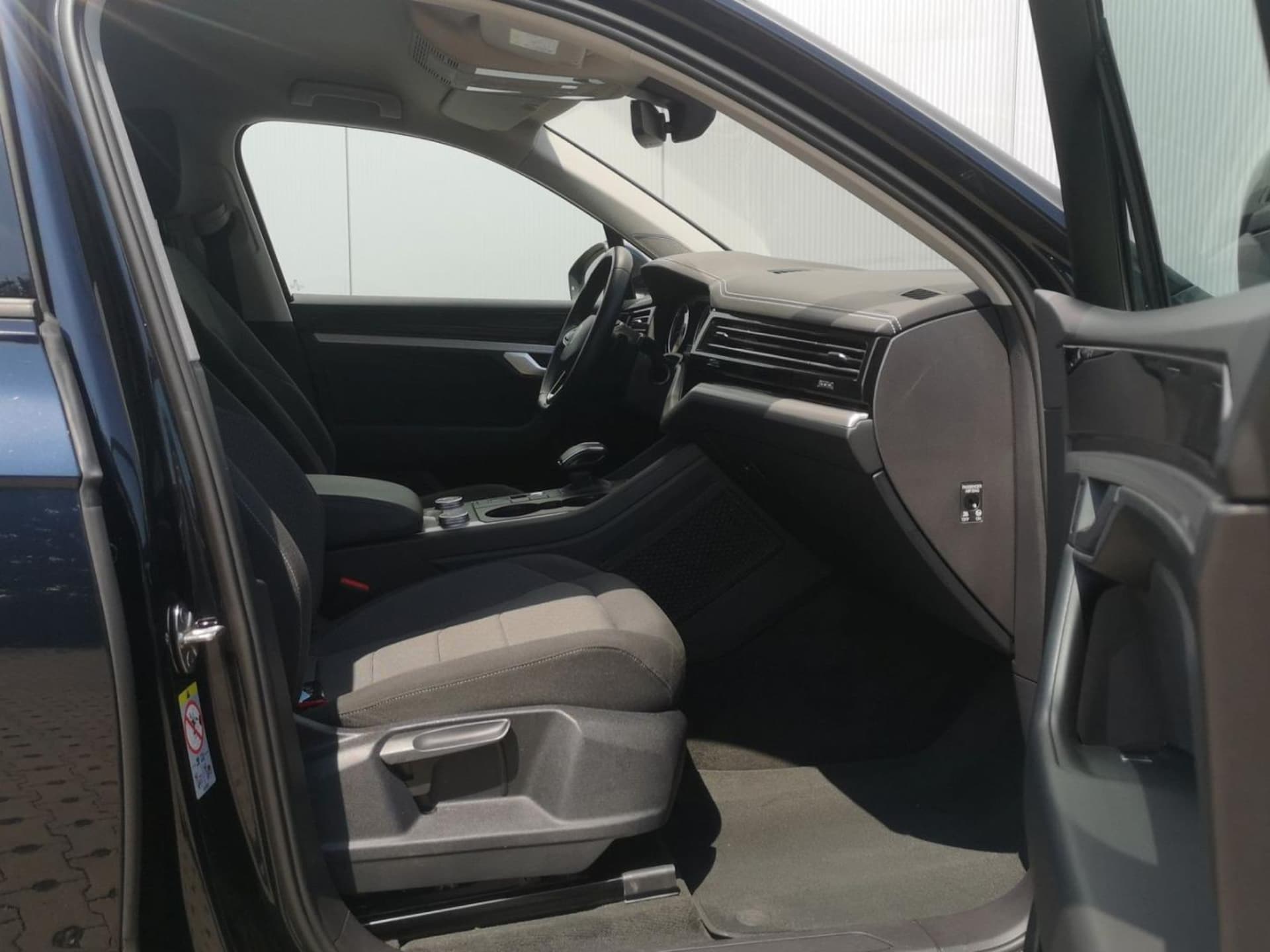 Volkswagen Touareg Basis-Modell
