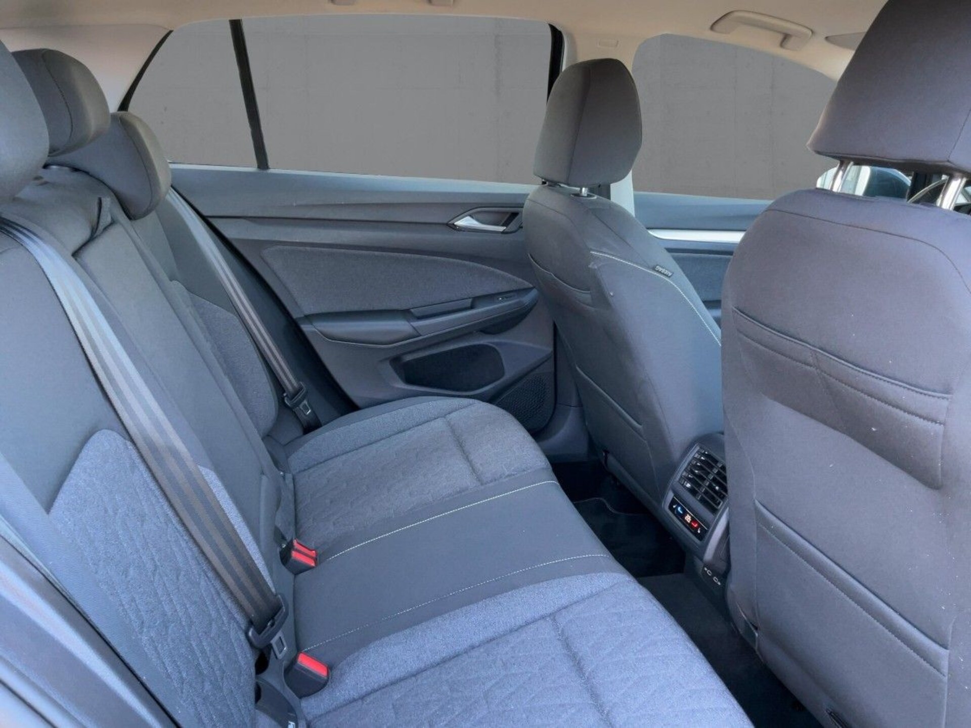 Volkswagen Golf MOVE