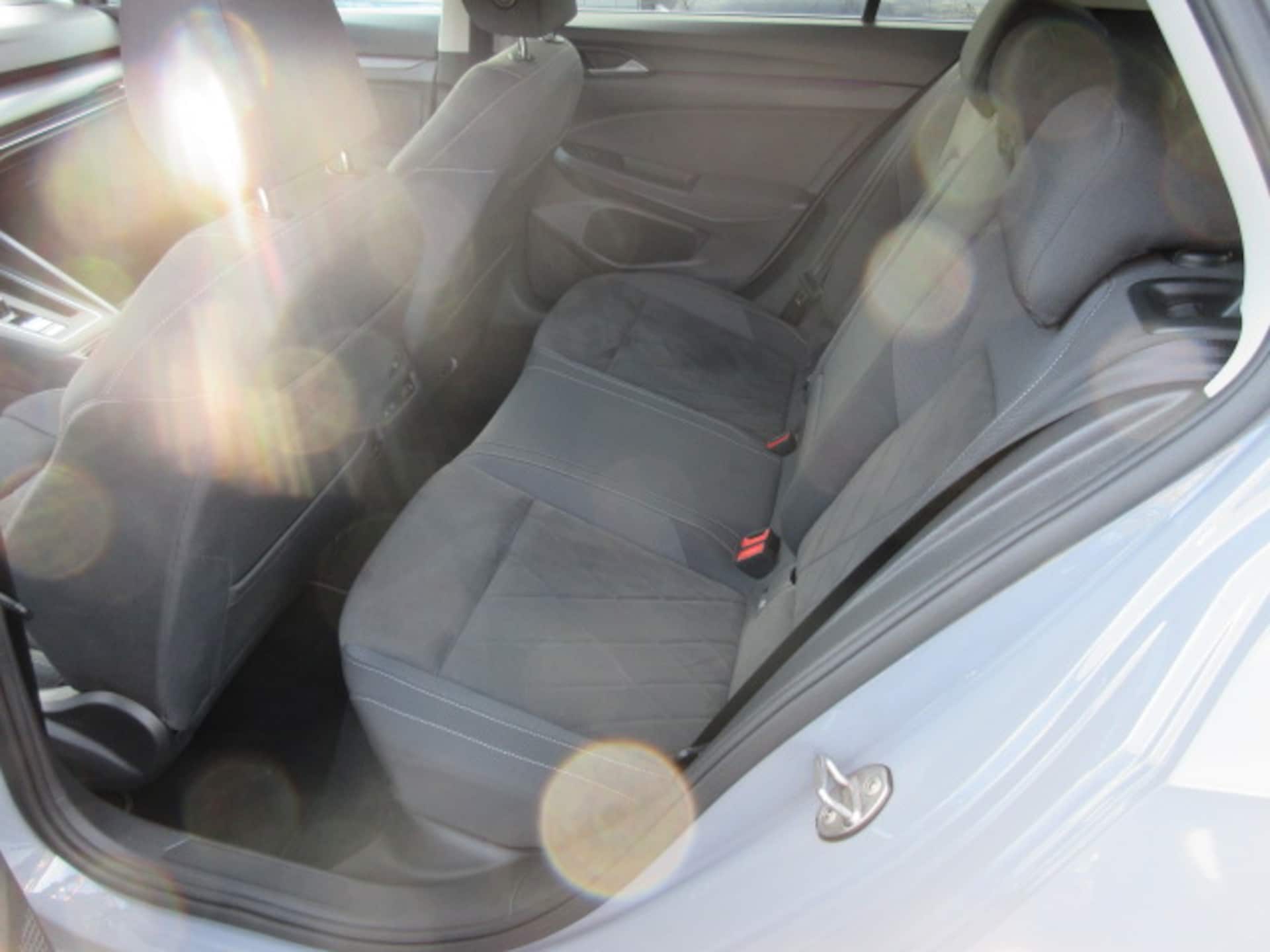 Volkswagen Golf Style