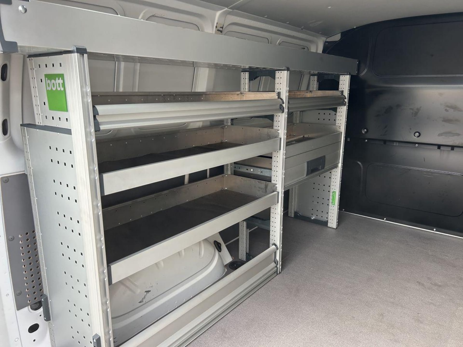 Volkswagen T6.1 Transporter Kasten kurzer Radstand