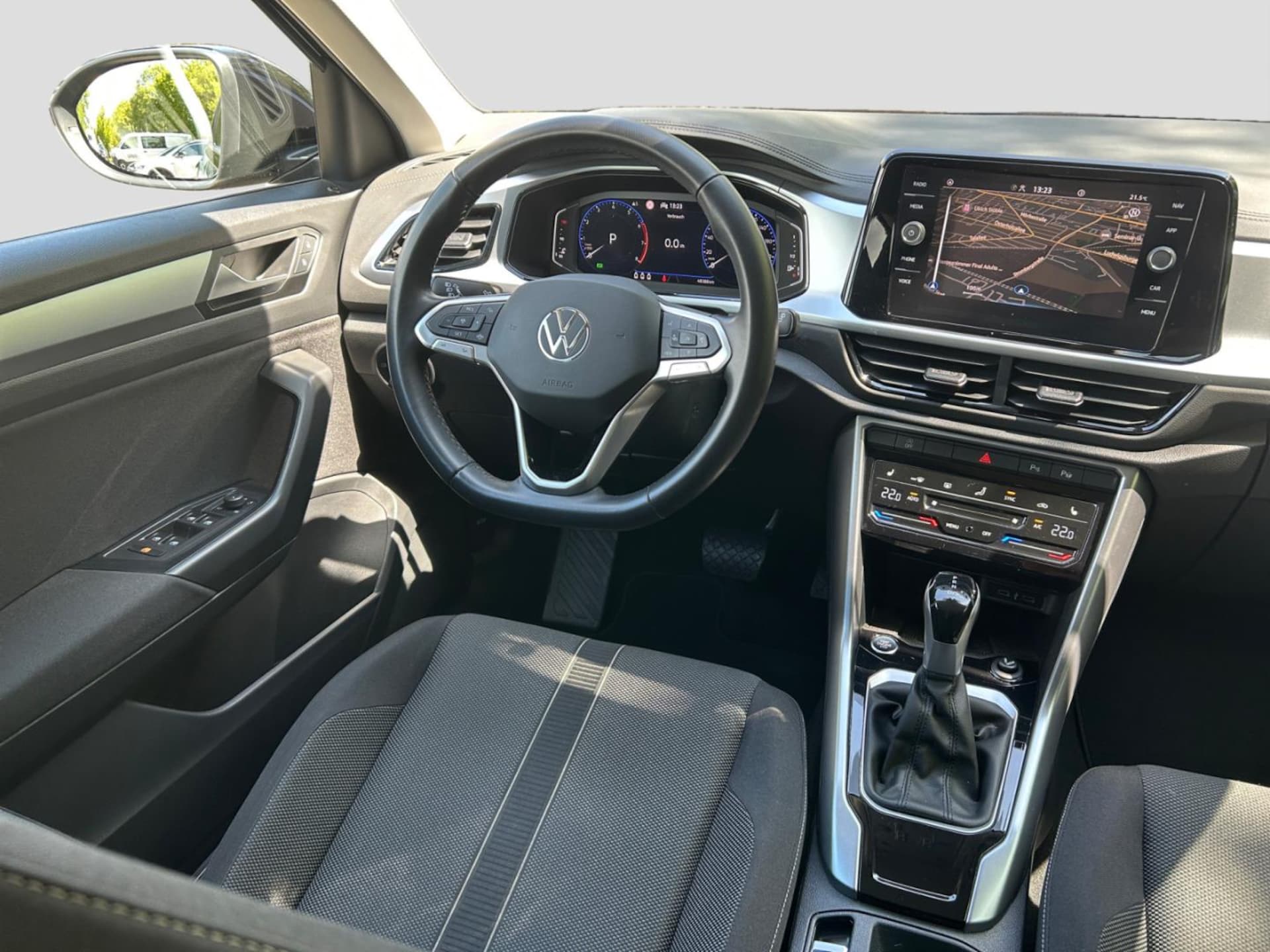 Volkswagen T-Roc Life