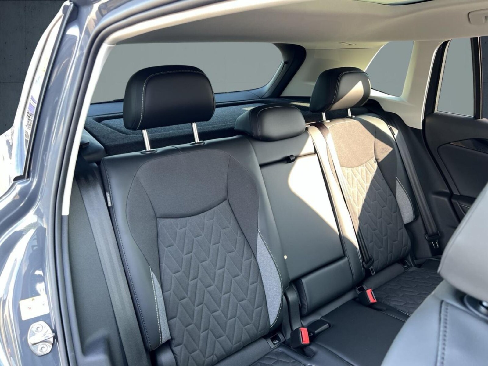 Volkswagen Tiguan – Bild 18