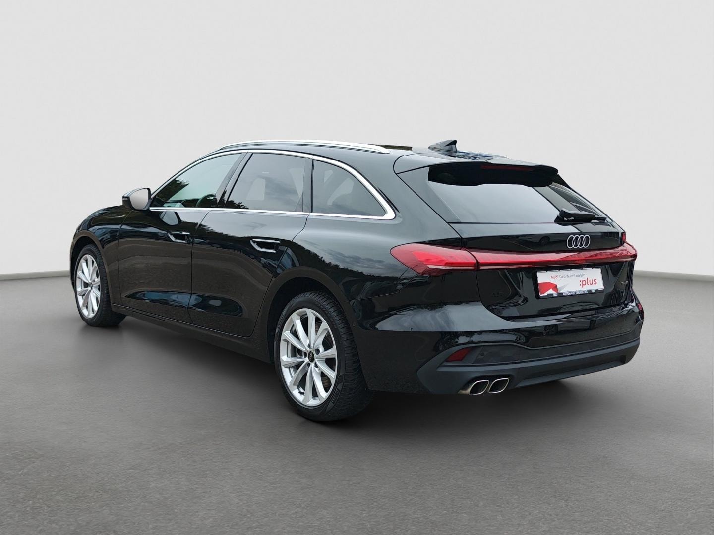 Bild über Audi A5 Avant TDI quattro 150 kW S tronic - für weitere Informationen kontaktieren Sie den Audi Partner