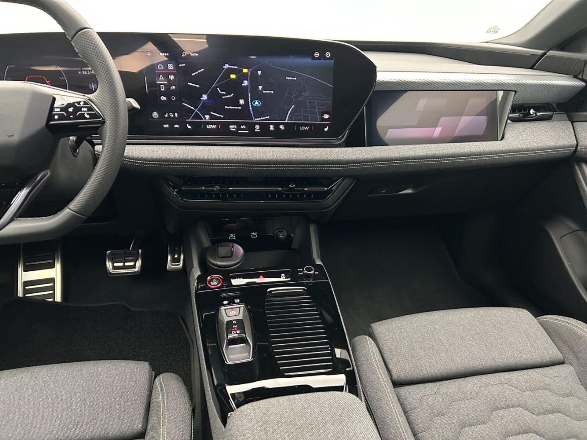 Audi A6 Sportback e-tron edition one