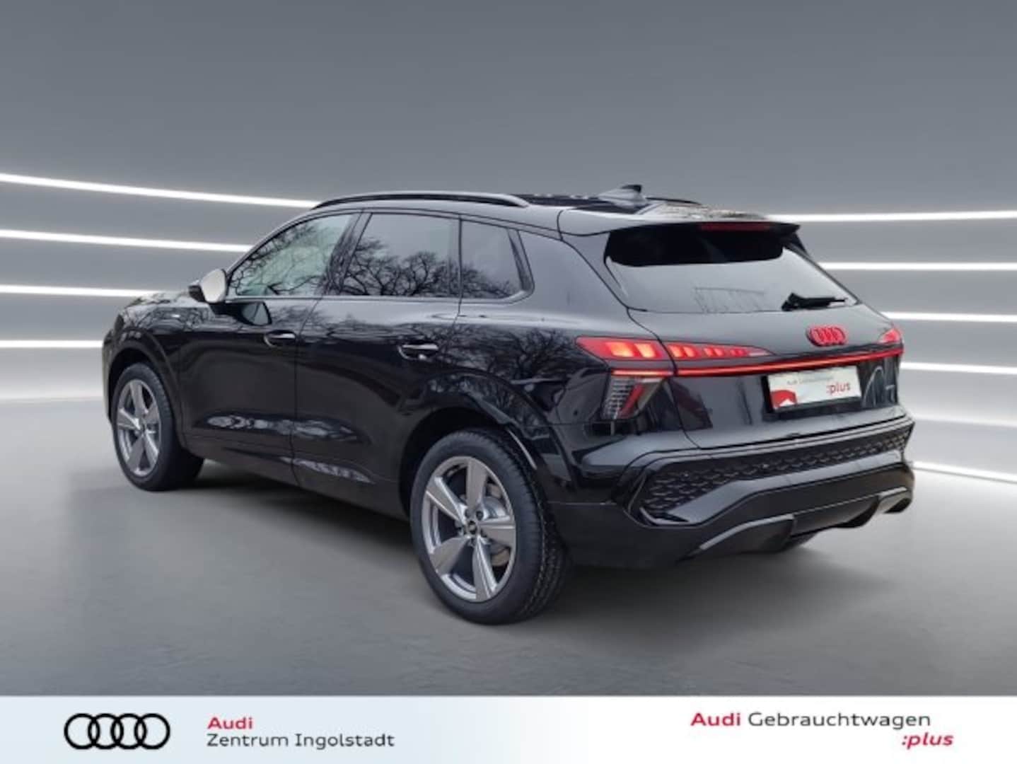 Bild über Audi Q3 SUV TFSI quattro 150 kW S tronic - für weitere Informationen kontaktieren Sie den Audi Partner
