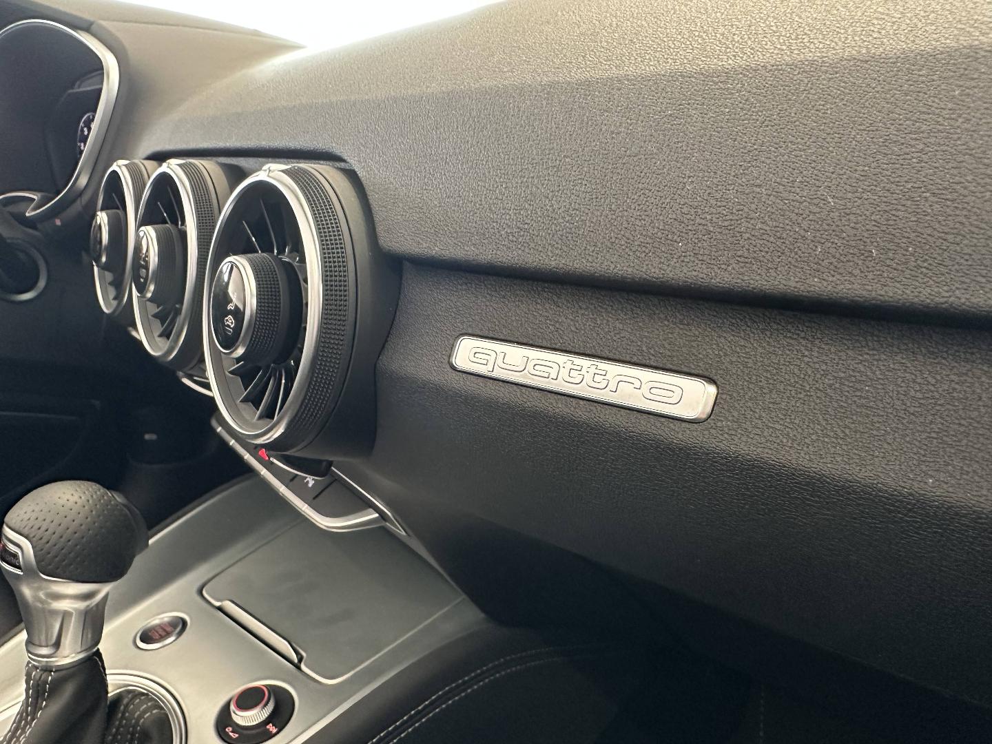 Image about Audi TT Roadster S line 45 TFSI quattro 180 kW (245 ch) S tronic