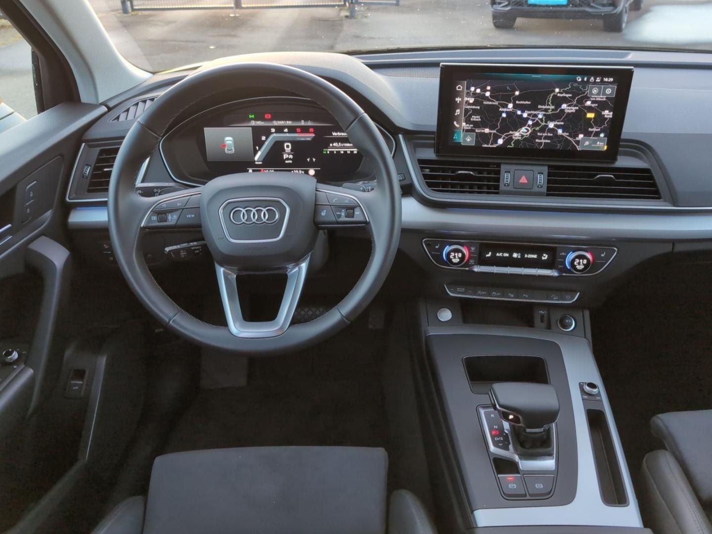 Bild über Audi Q5 40 TDI quattro S tronic - für weitere Informationen kontaktieren Sie den Audi Partner