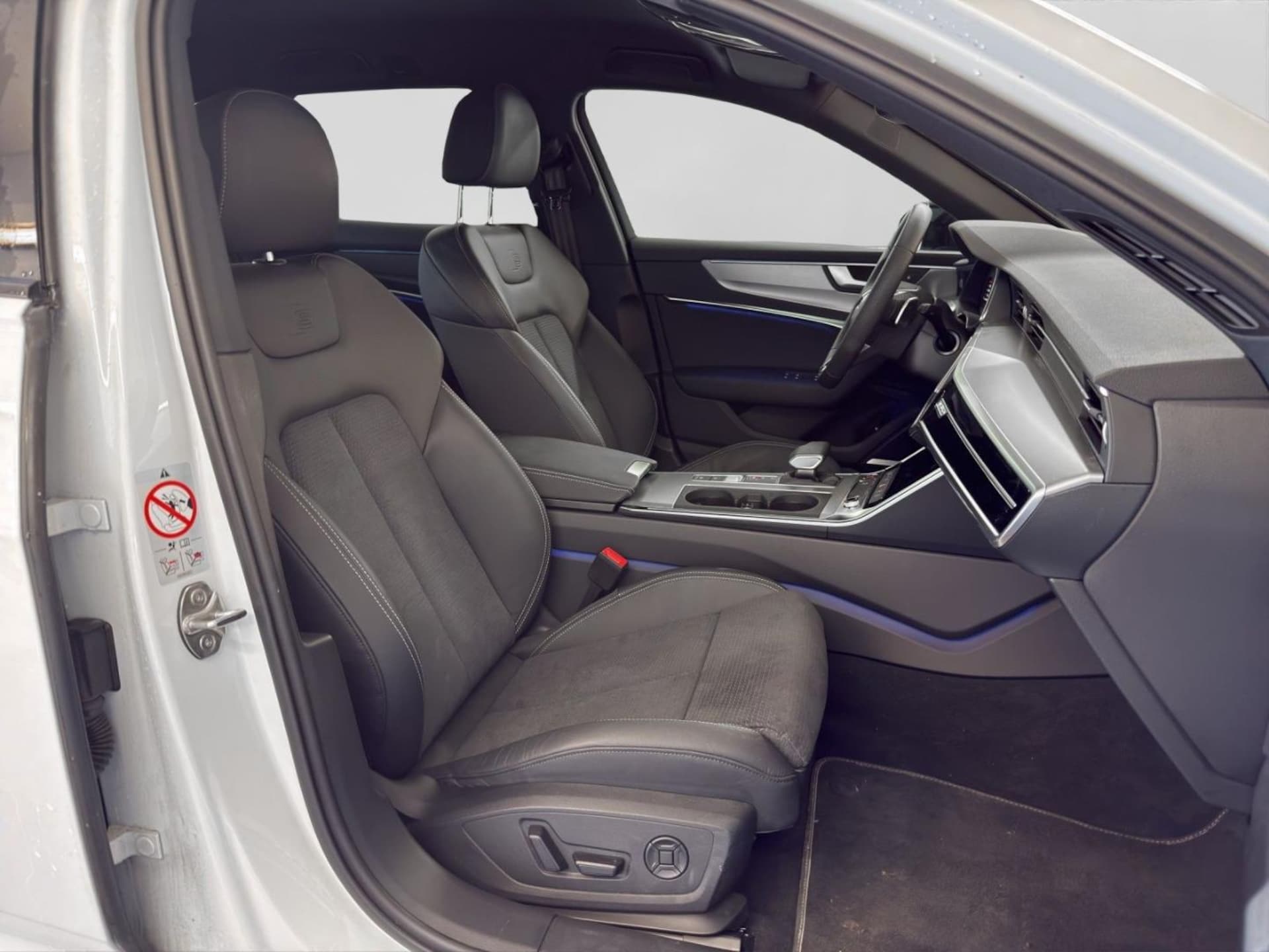 Audi S6 Avant