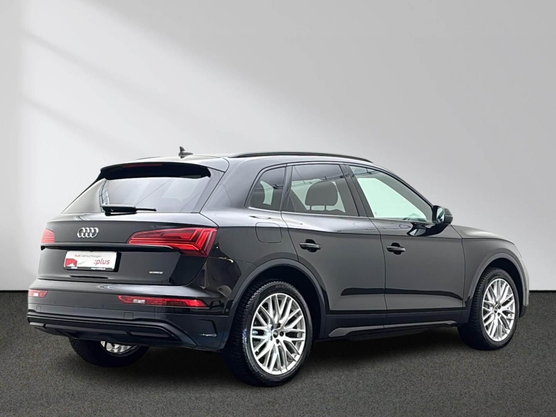 Audi Q5 SUV Advanced