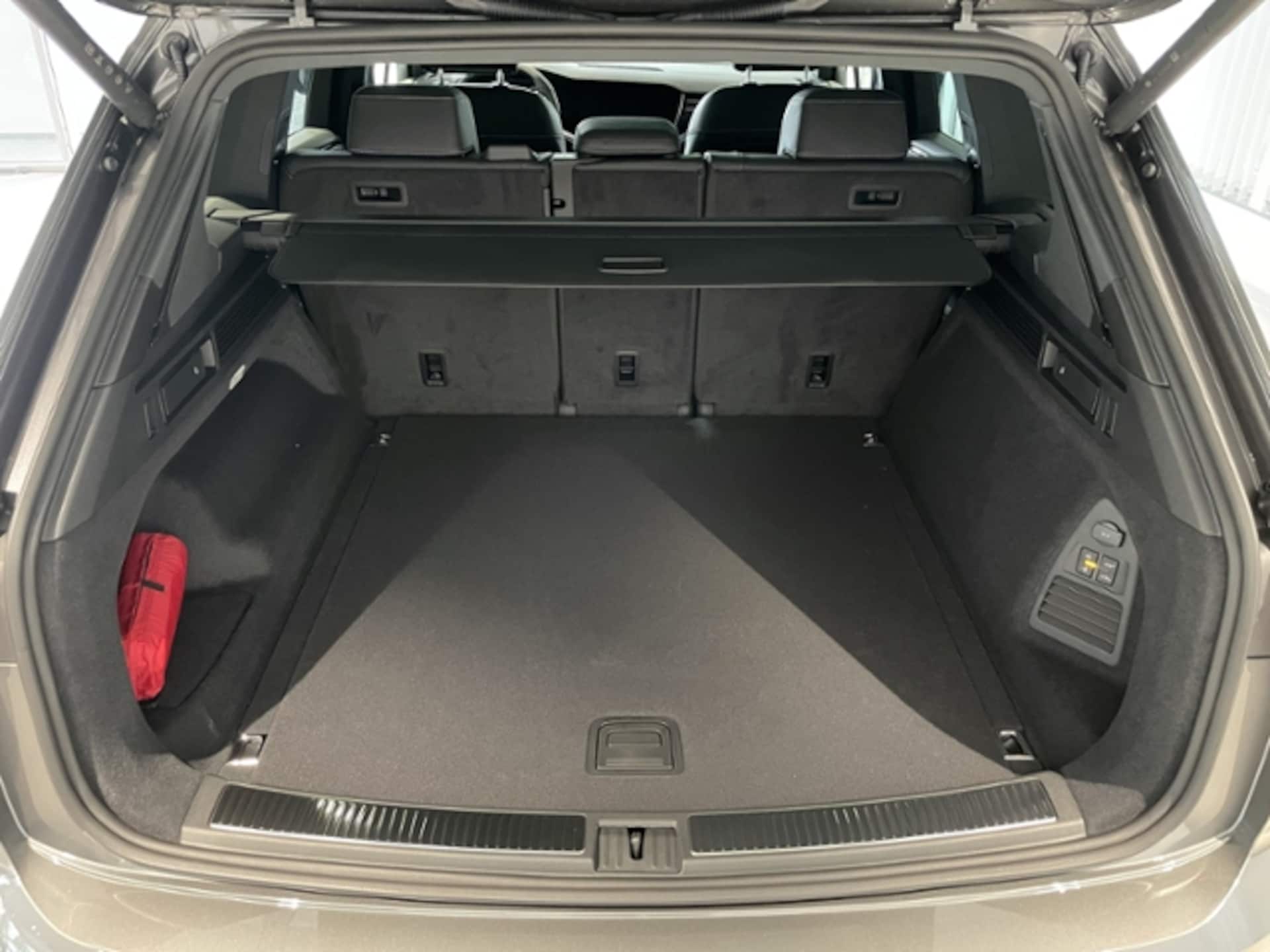 Volkswagen Touareg R-Line