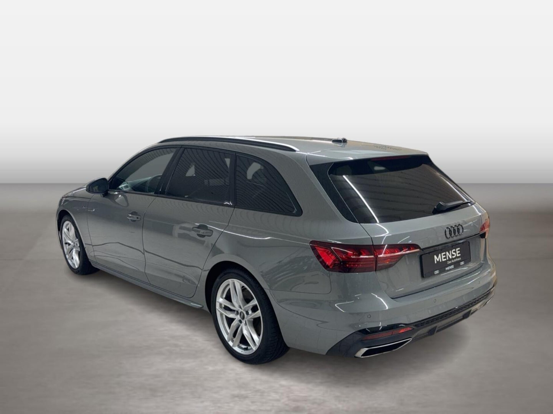 Audi A4 Avant S line