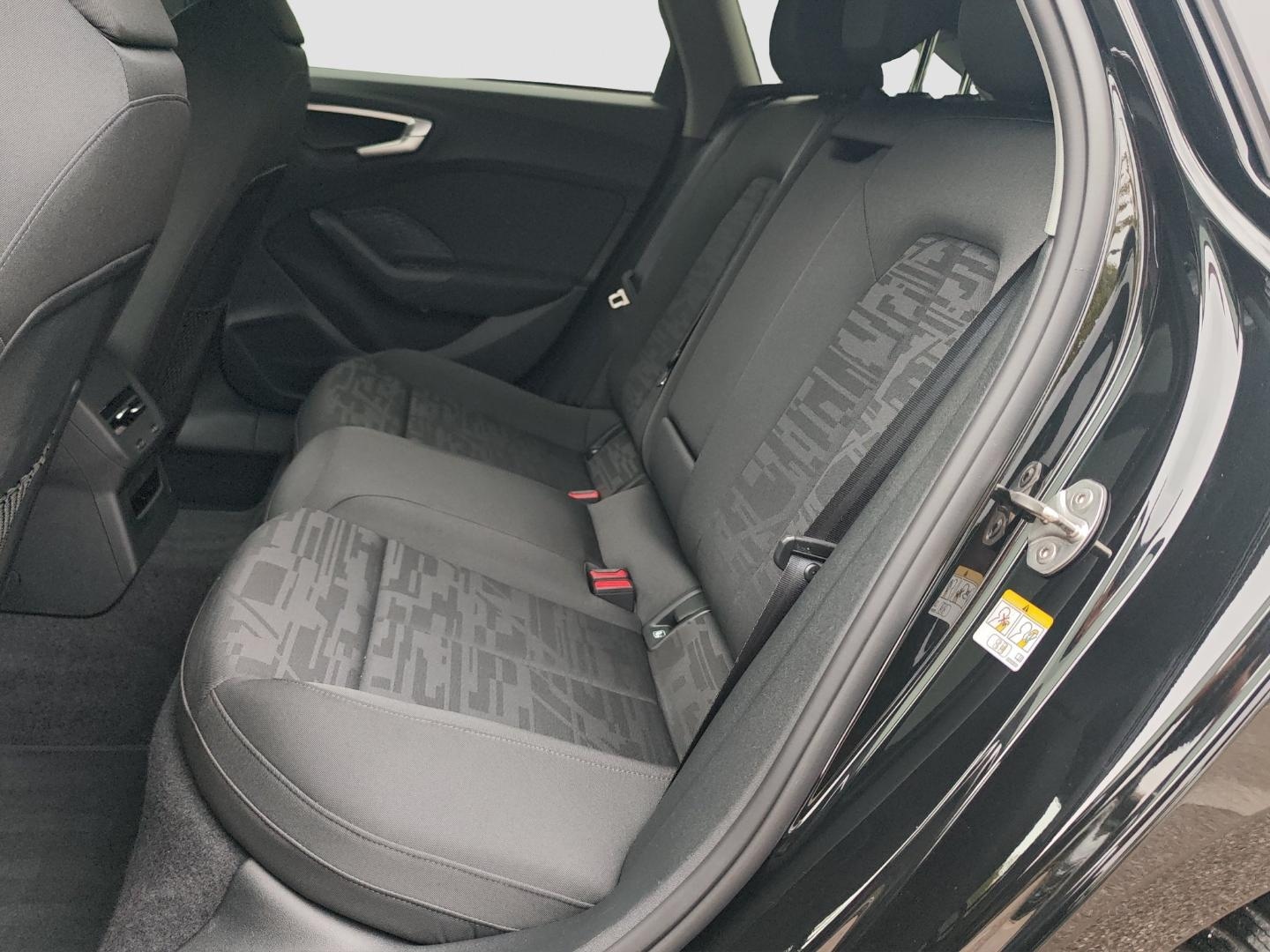 Bild über Audi A5 Avant TDI quattro 150 kW S tronic - für weitere Informationen kontaktieren Sie den Audi Partner