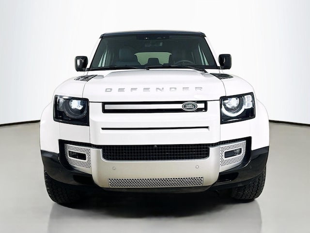 2025 Land Rover Defender