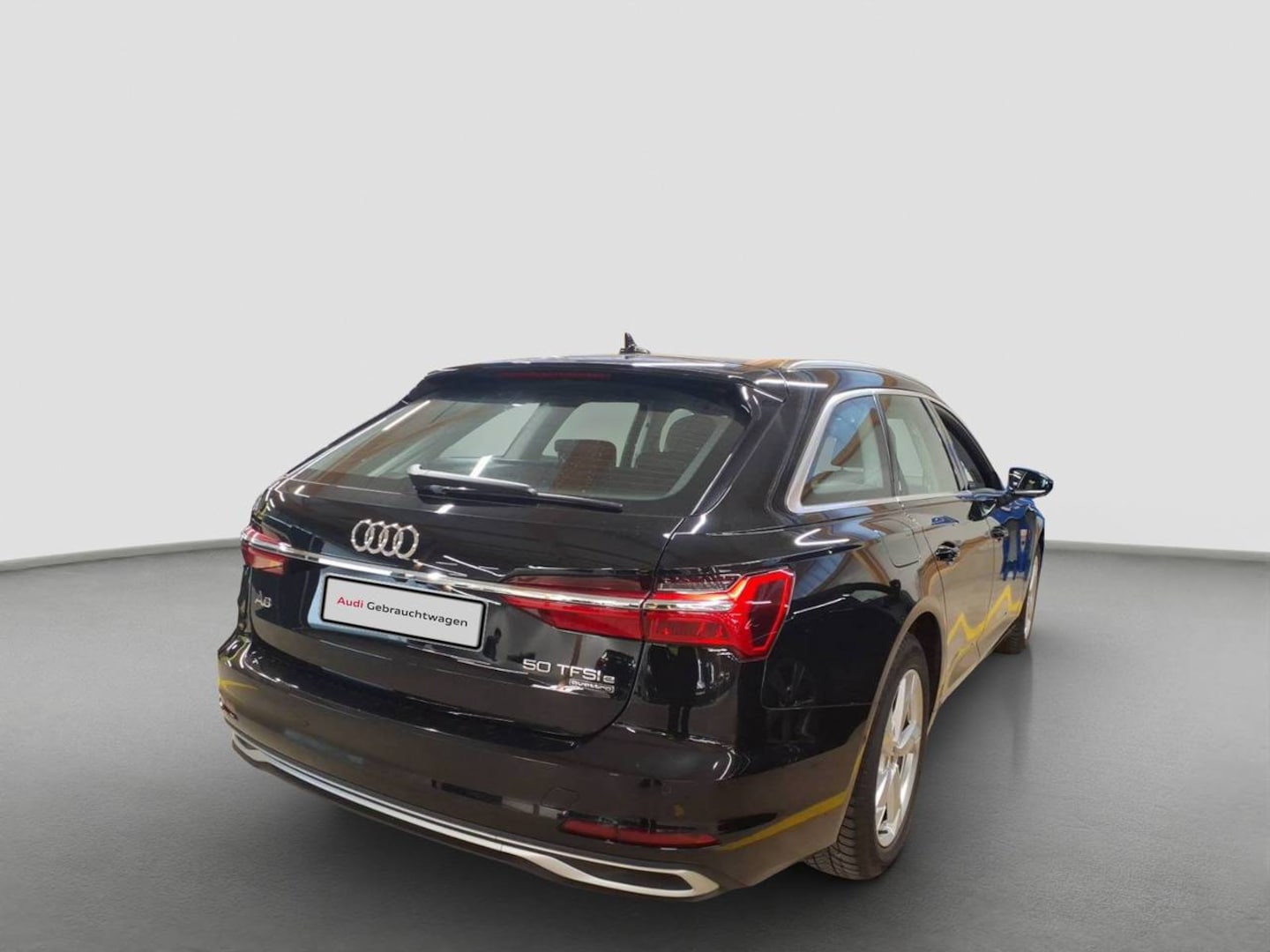Bild über Audi A6 Avant TFSI e advanced 50 TFSI e quattro S tronic - für weitere Informationen kontaktieren Sie den Audi Partner