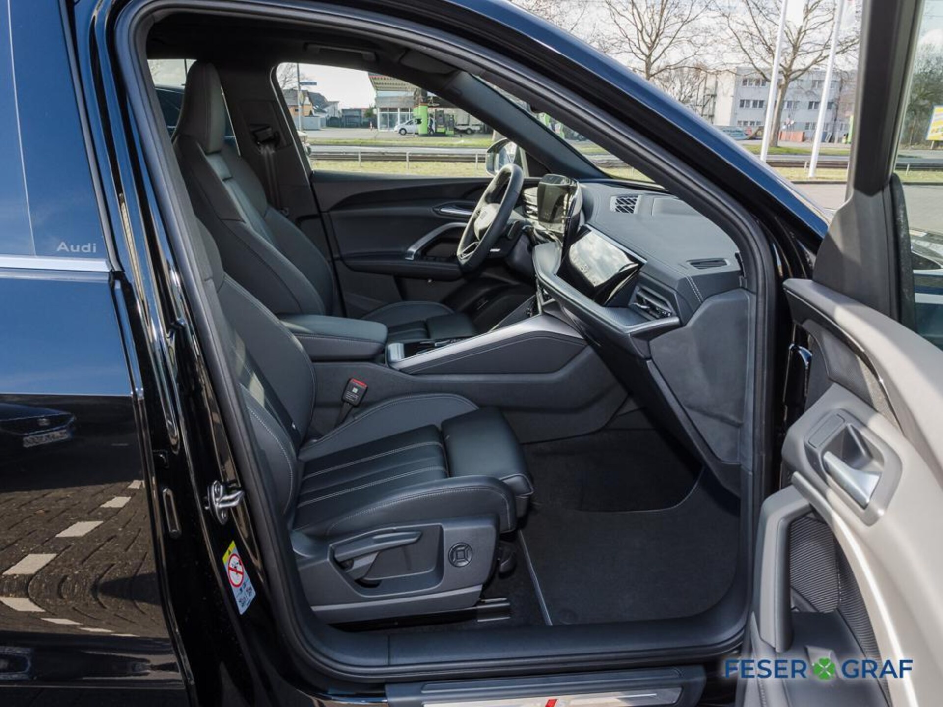 Audi Q5 SUV e-hybrid