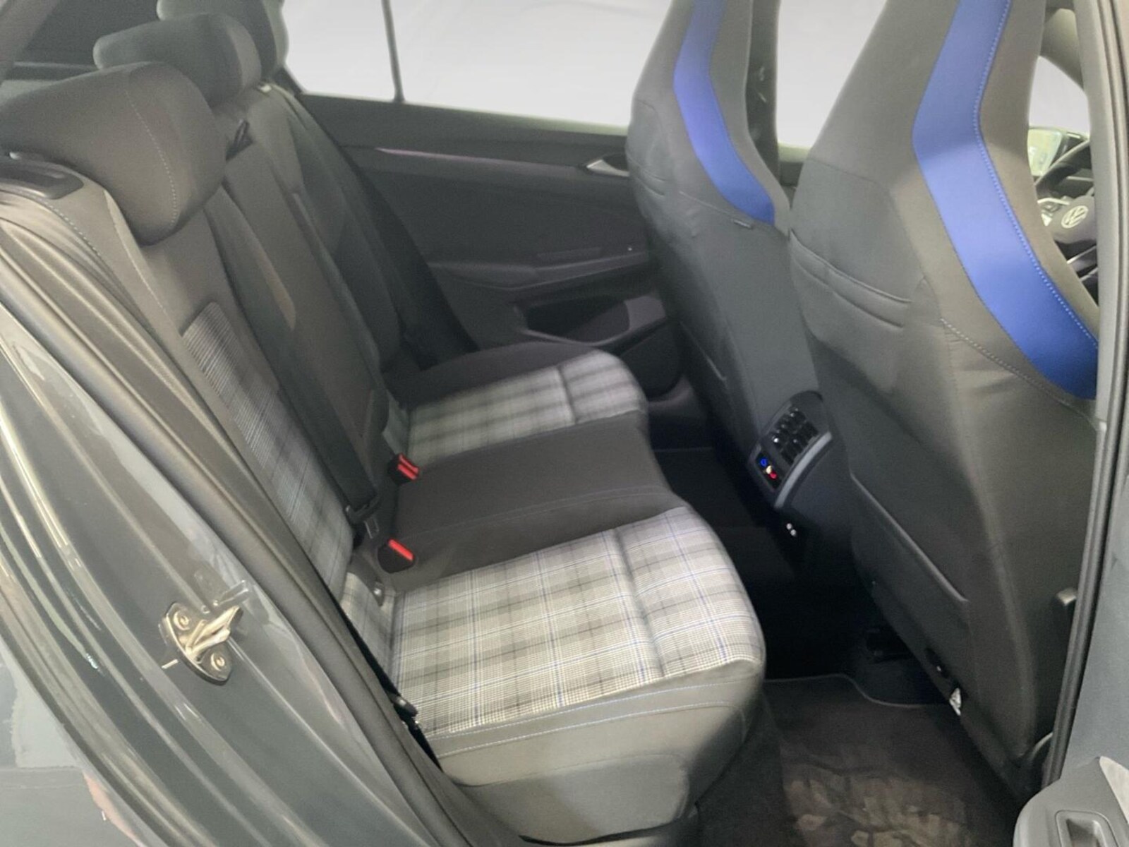 Volkswagen Golf – Bild 10