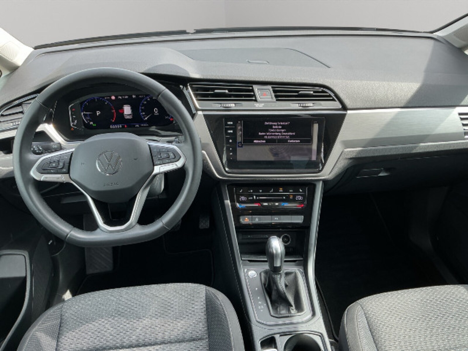 Volkswagen Touran – Bild 13