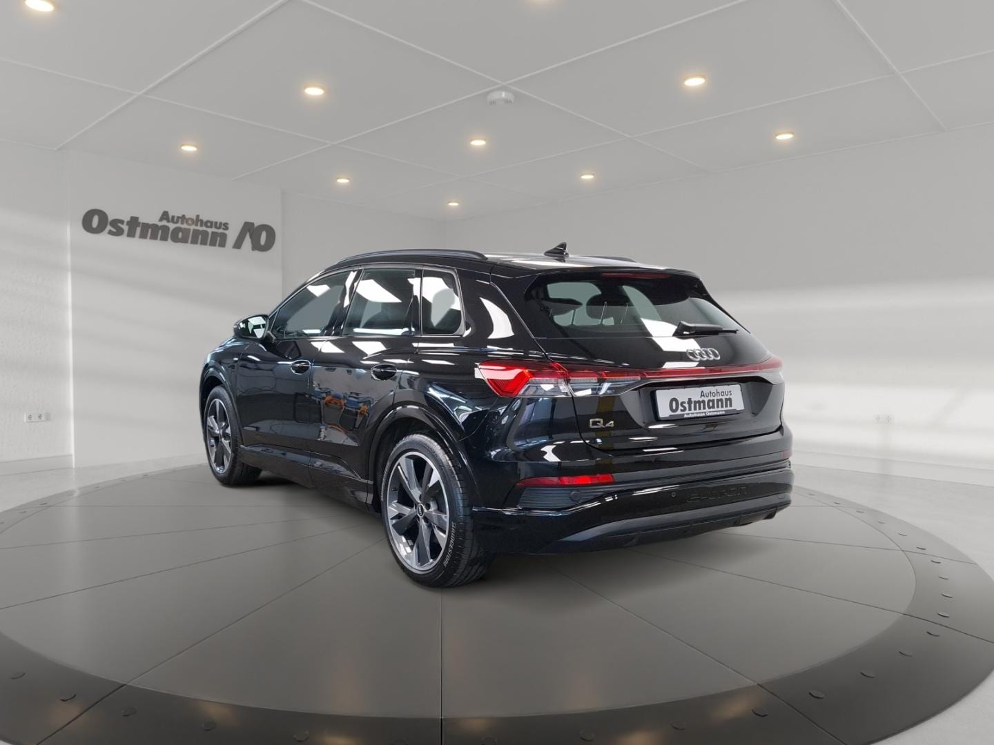 Image about Audi Q4 e-tron 40 e-tron