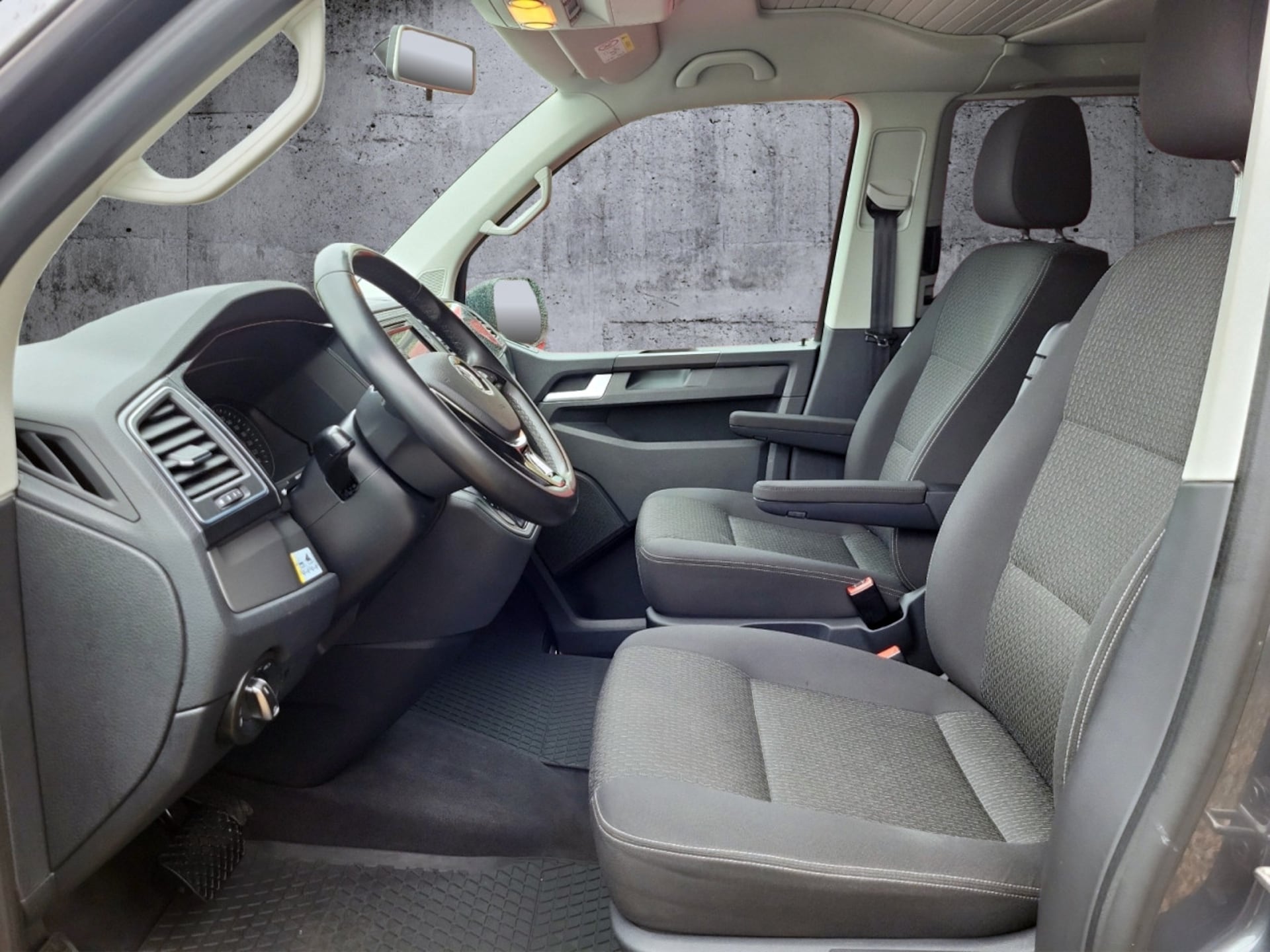 Volkswagen T6 California Beach