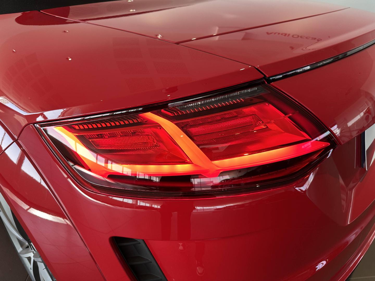 Image about Audi TT Roadster S line 45 TFSI quattro 180 kW (245 ch) S tronic