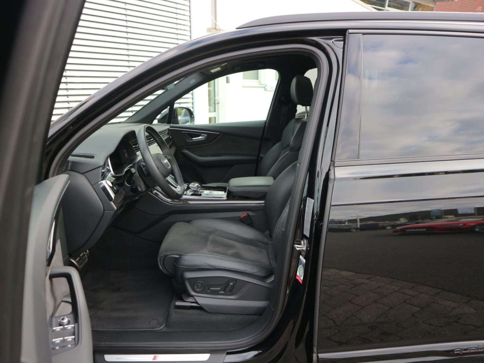 Audi Q7 SUV S line