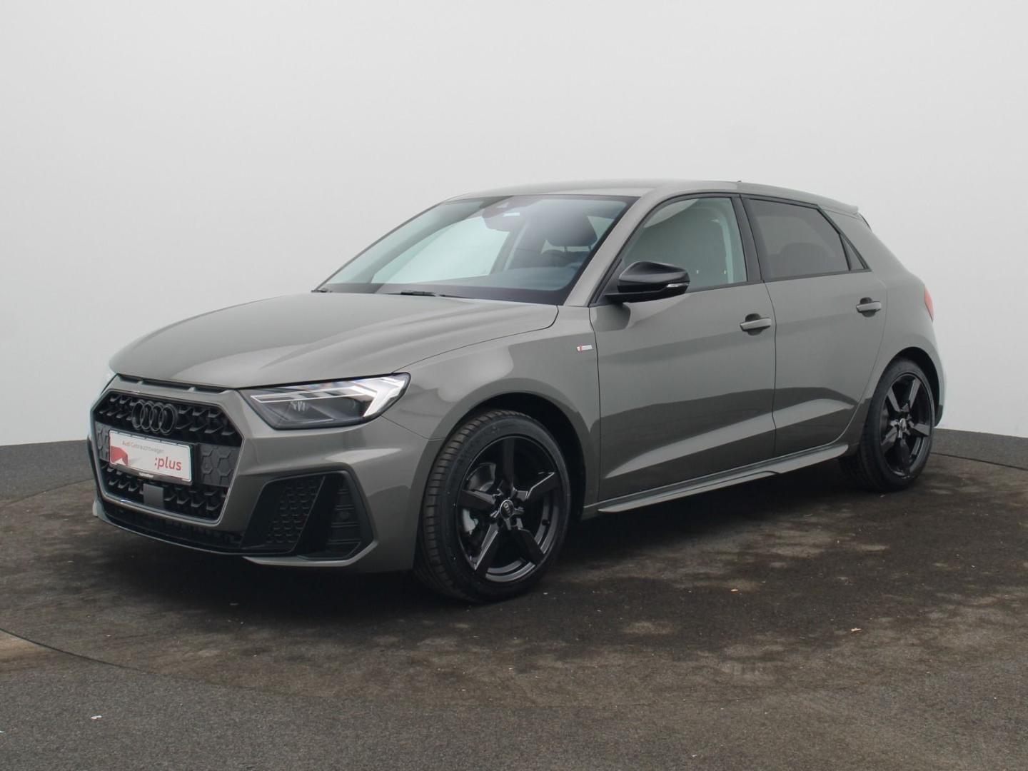 Bild über Audi A1 Sportback S line 30 TFSI S tronic - für weitere Informationen kontaktieren Sie den Audi Partner