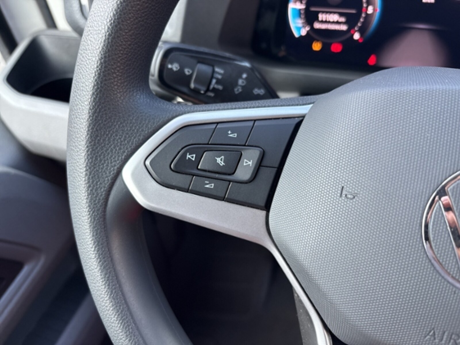 Volkswagen Crafter Kasten mittlerer Radstand – Bild 11