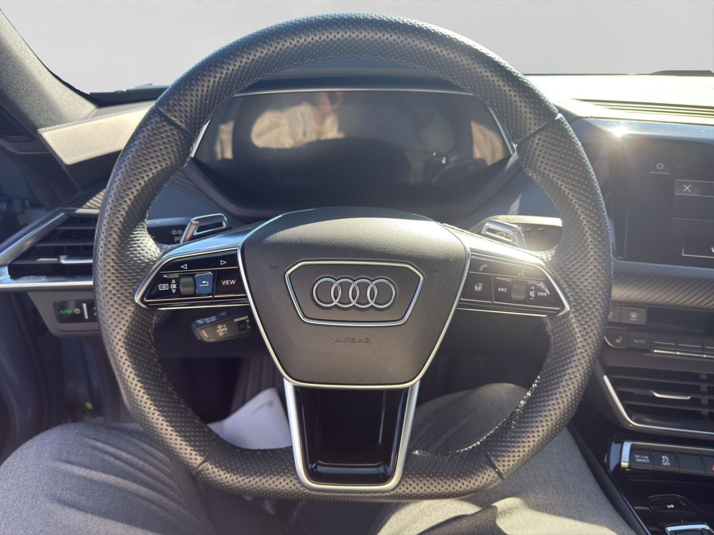 Image about Audi e-tron GT e-tron quattro