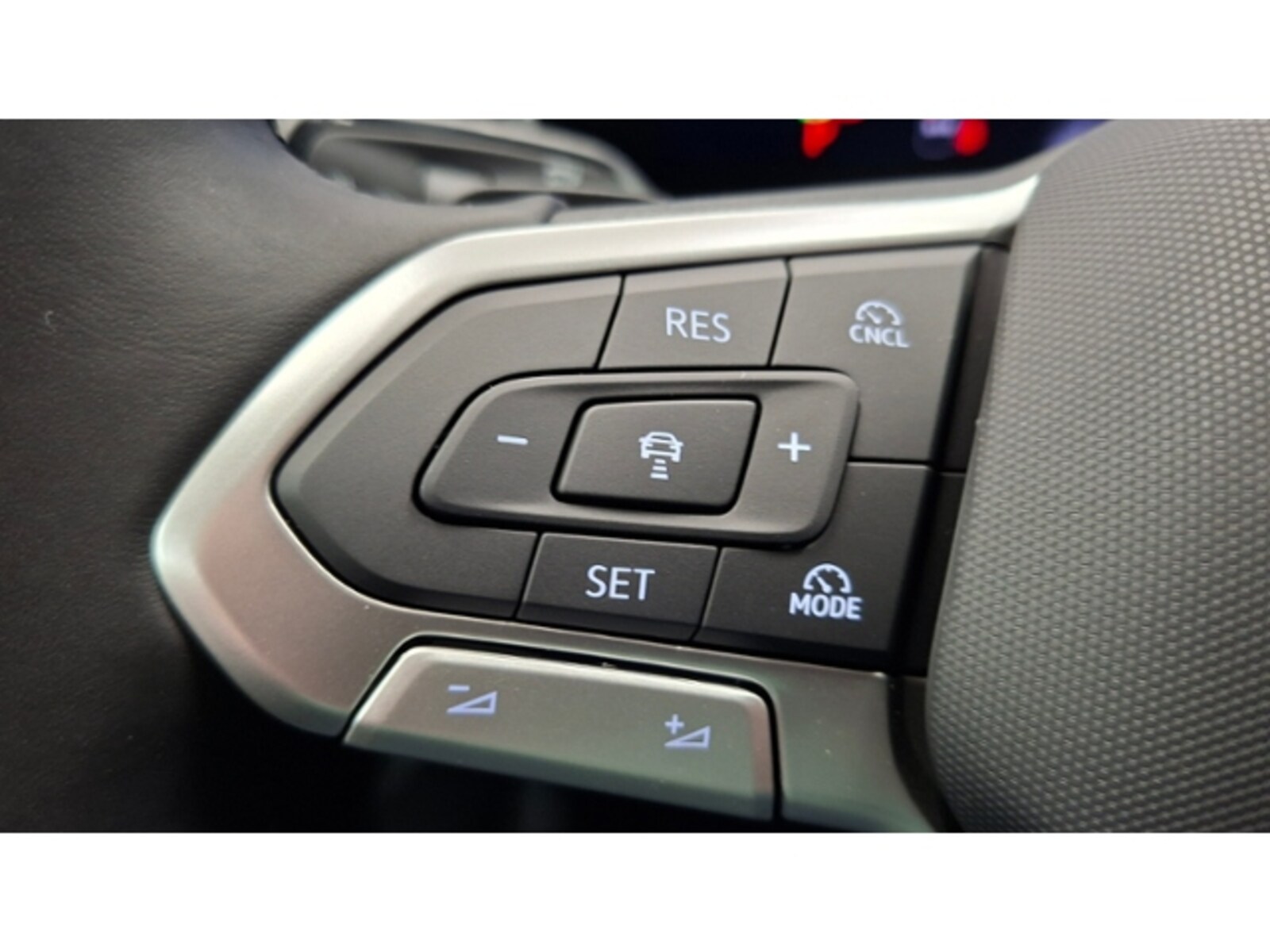 Volkswagen Passat – Bild 17