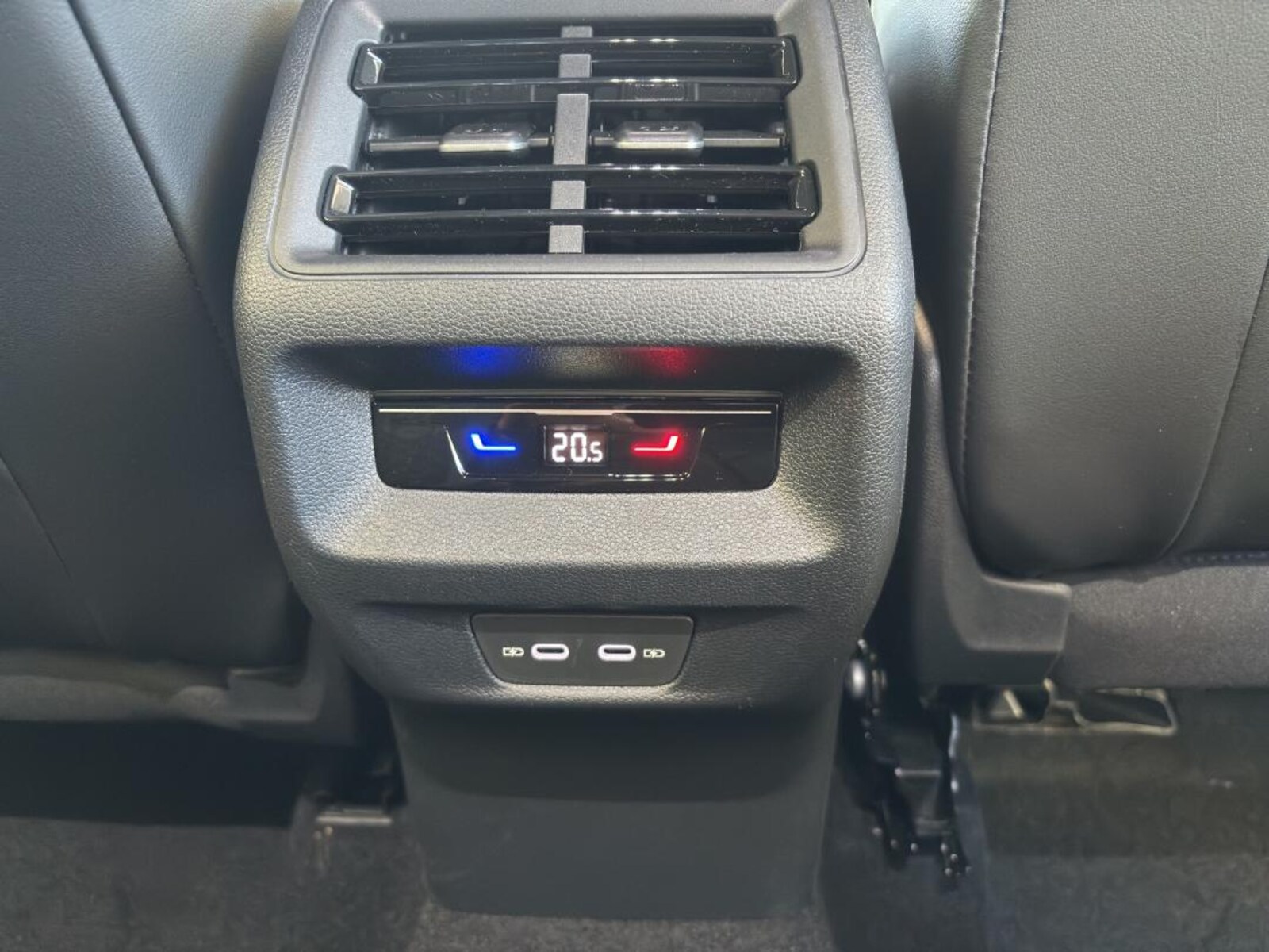 Volkswagen Tiguan – Bild 15