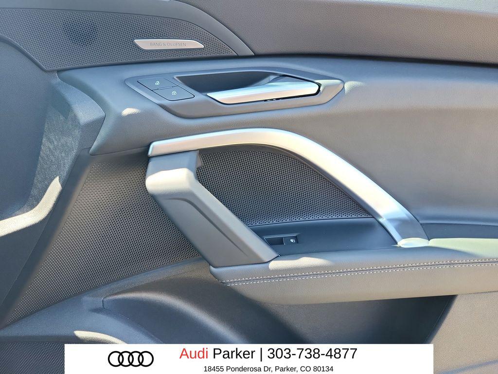 2026 Audi Q5 Premium Plus quattro's photo