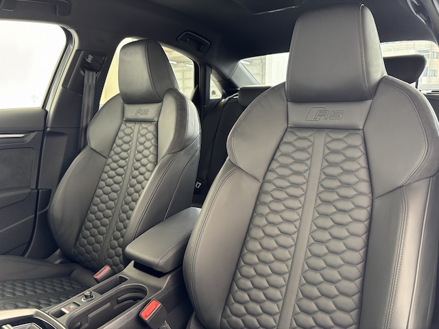 Audi RS 3 Sedan RS 3 Saloon 294(400) kW(PS) S tronic for more details contact your dealer