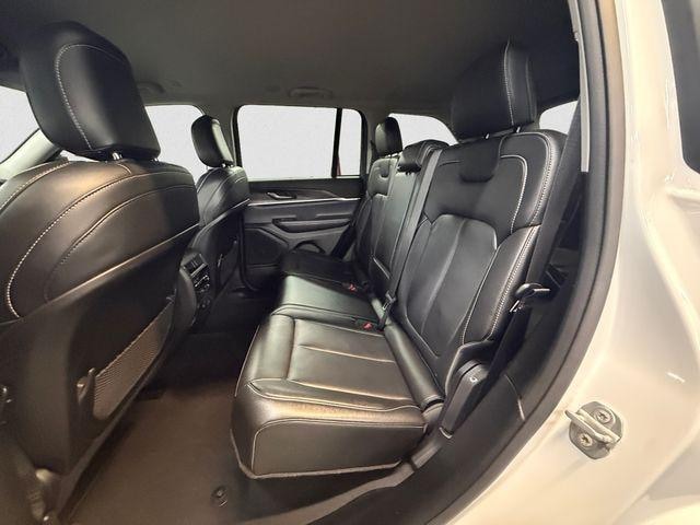 2023 Jeep Grand Cherokee Limited - Photo 10