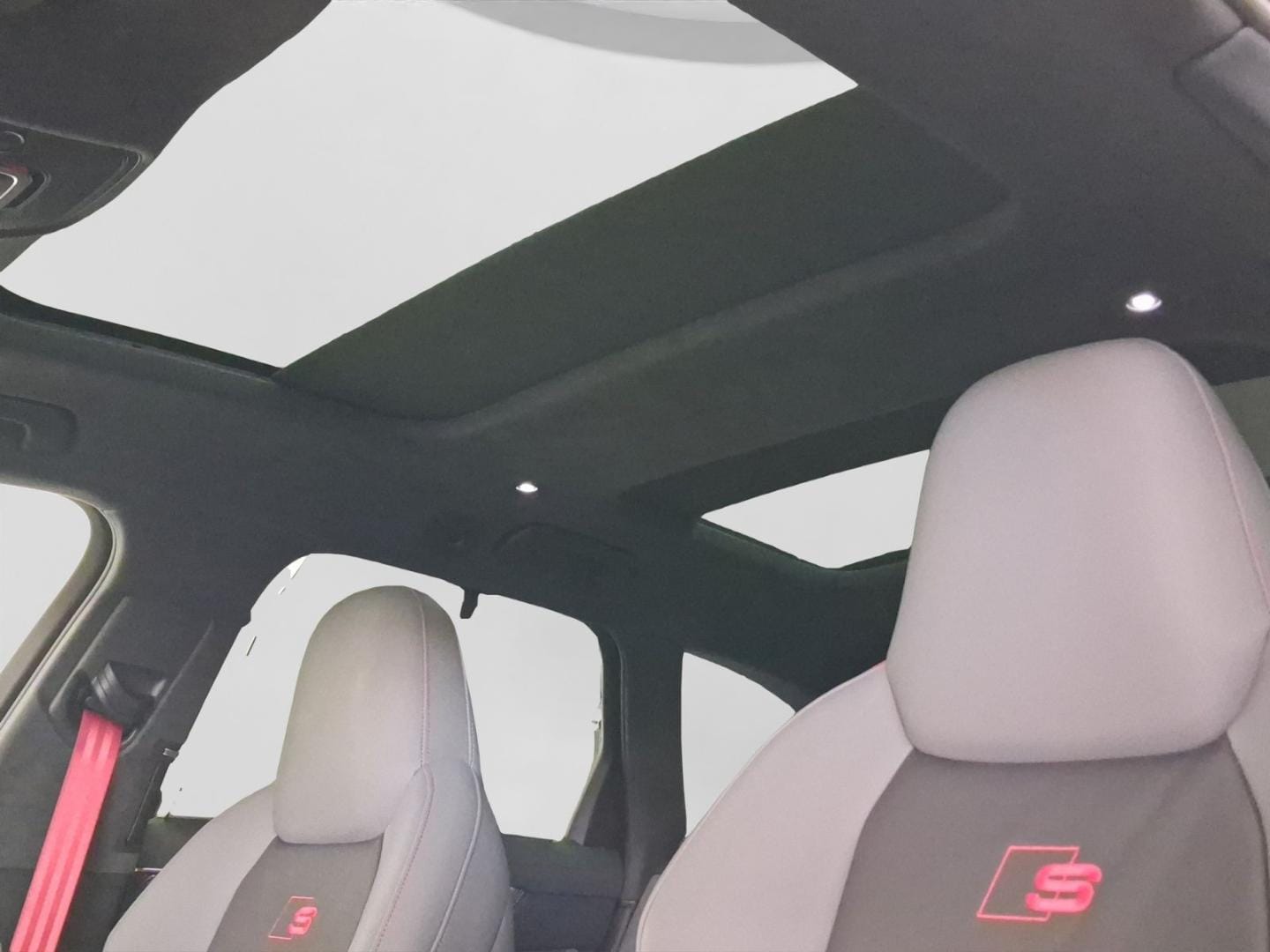 Bild über Audi S6 Avant TDI quattro tiptronic - für weitere Informationen kontaktieren Sie den Audi Partner