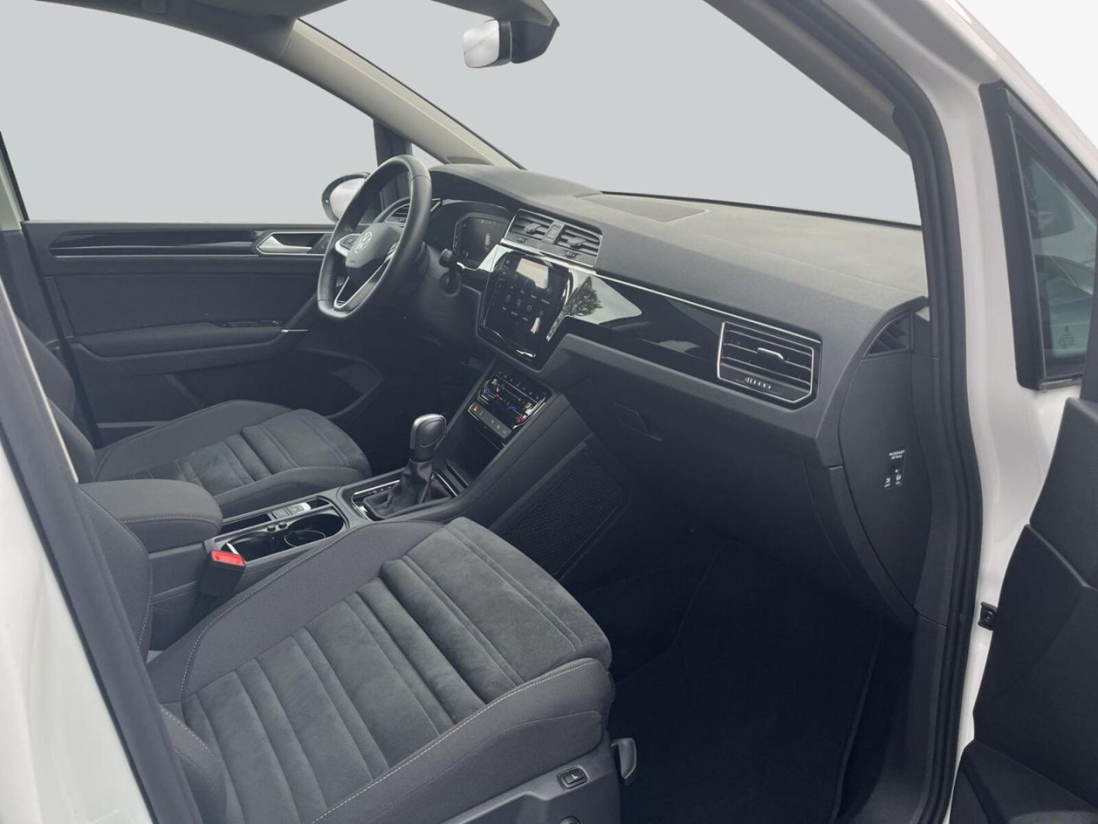 Volkswagen Touran – Bild 12