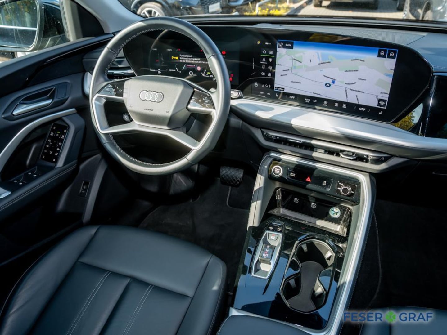 Bild über Audi Q5 SUV TDI quattro 150 kW S tronic - für weitere Informationen kontaktieren Sie den Audi Partner