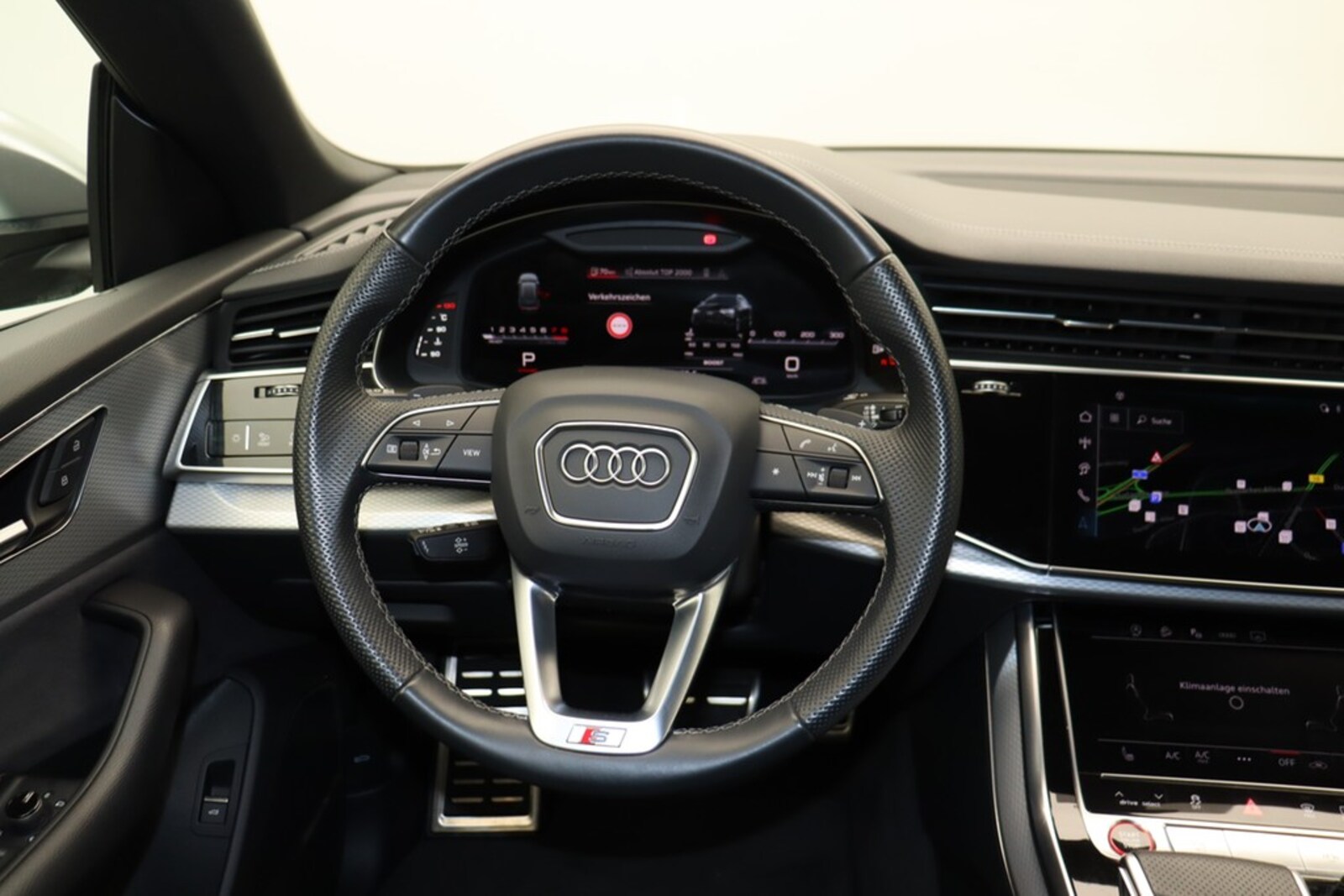 Audi SQ8 – Bild 15