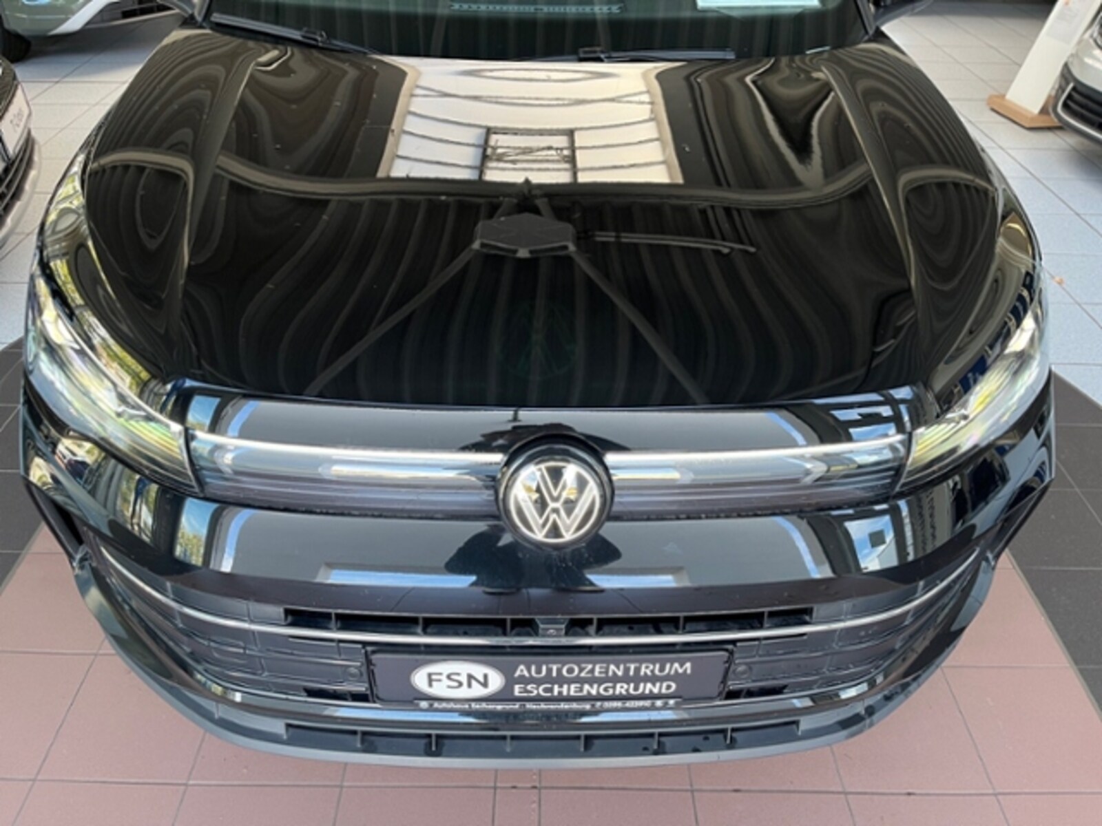 Volkswagen Tiguan – Bild 8