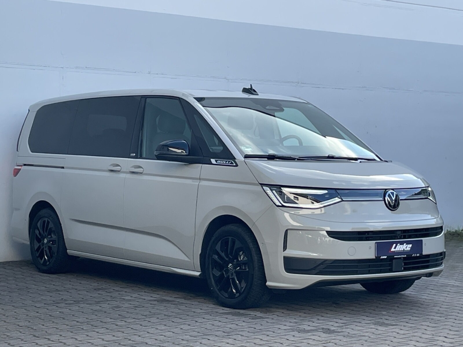 Volkswagen Multivan Langversion – Bild 2