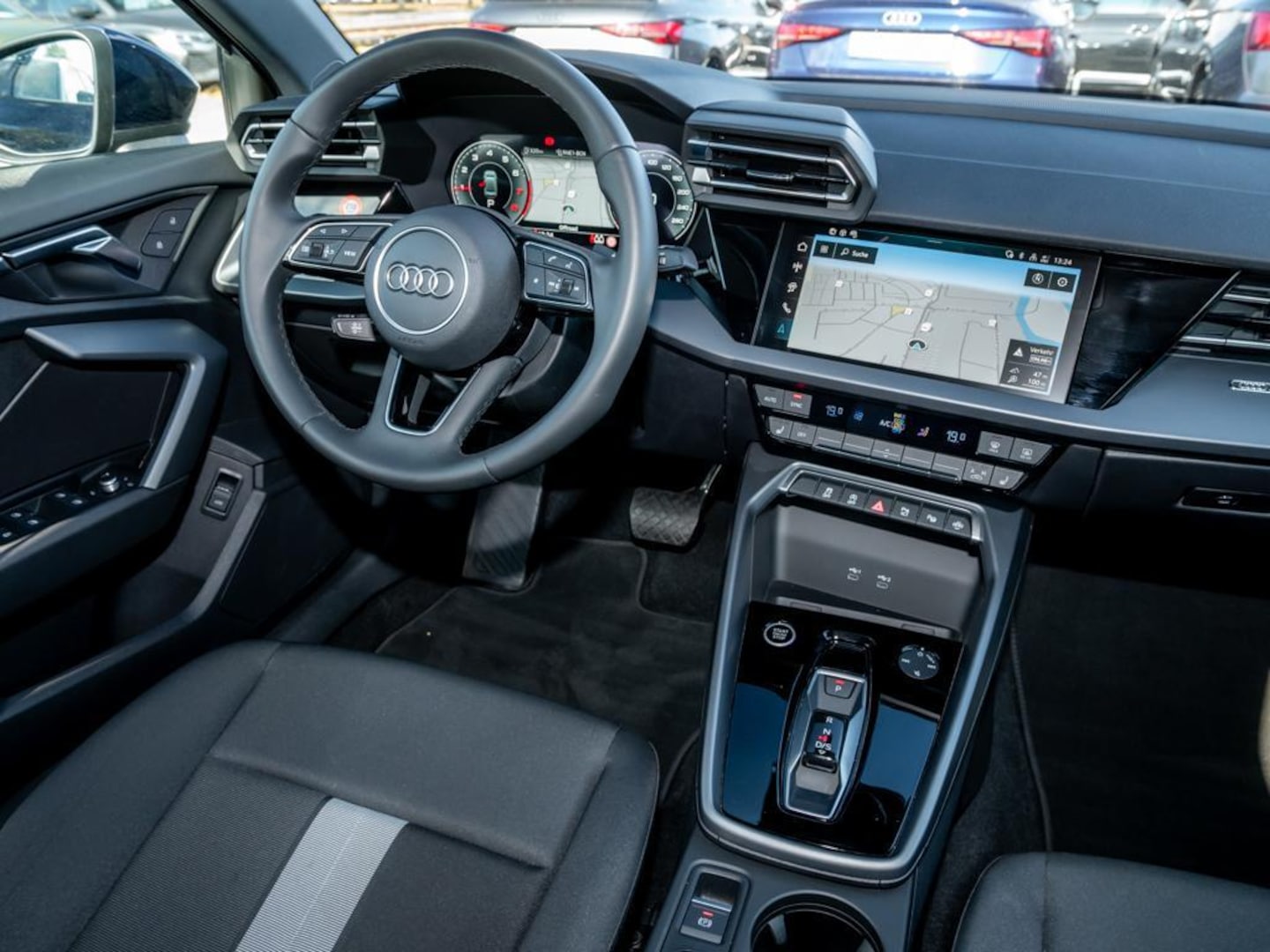 Bild über Audi A3 Limousine TFSI 110 kW S tronic - für weitere Informationen kontaktieren Sie den Audi Partner