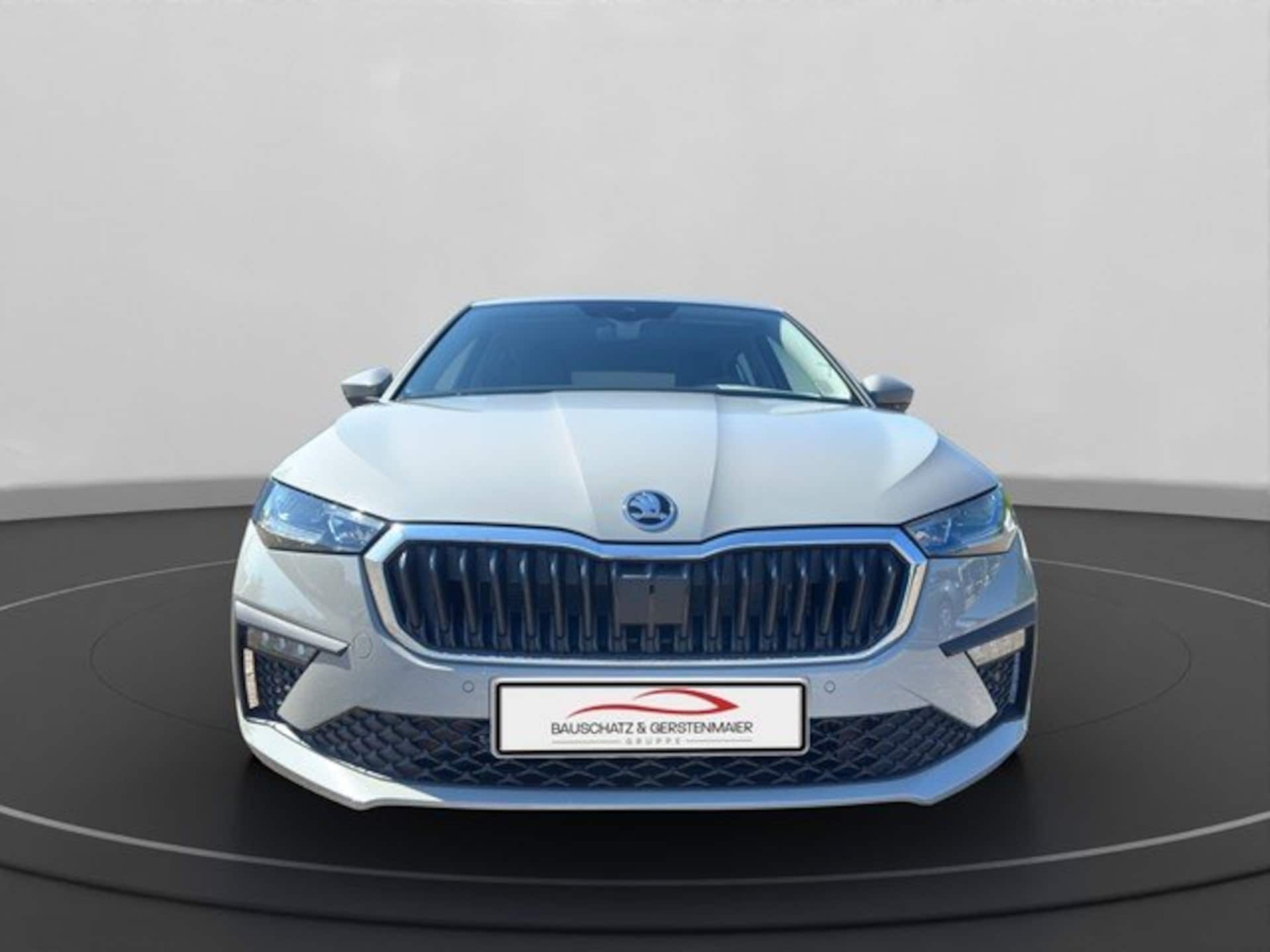 Skoda Scala Tour