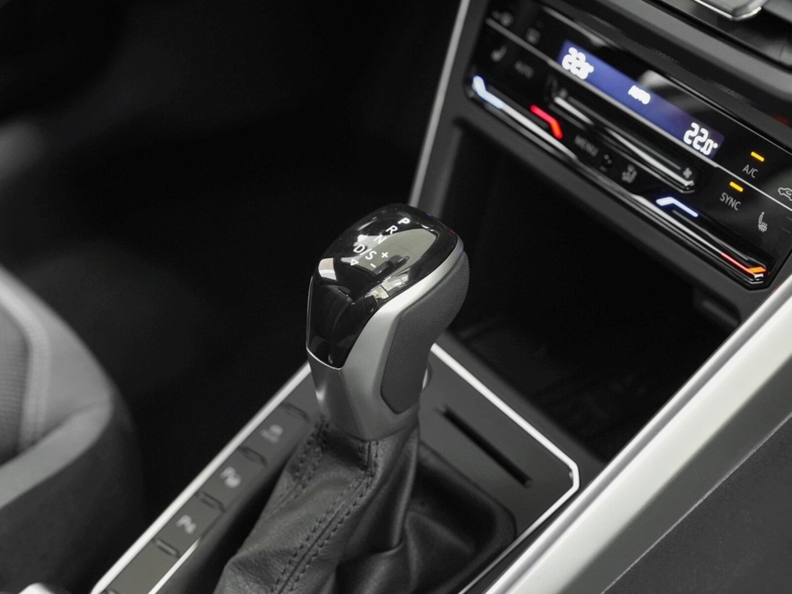 Volkswagen Polo – Bild 9