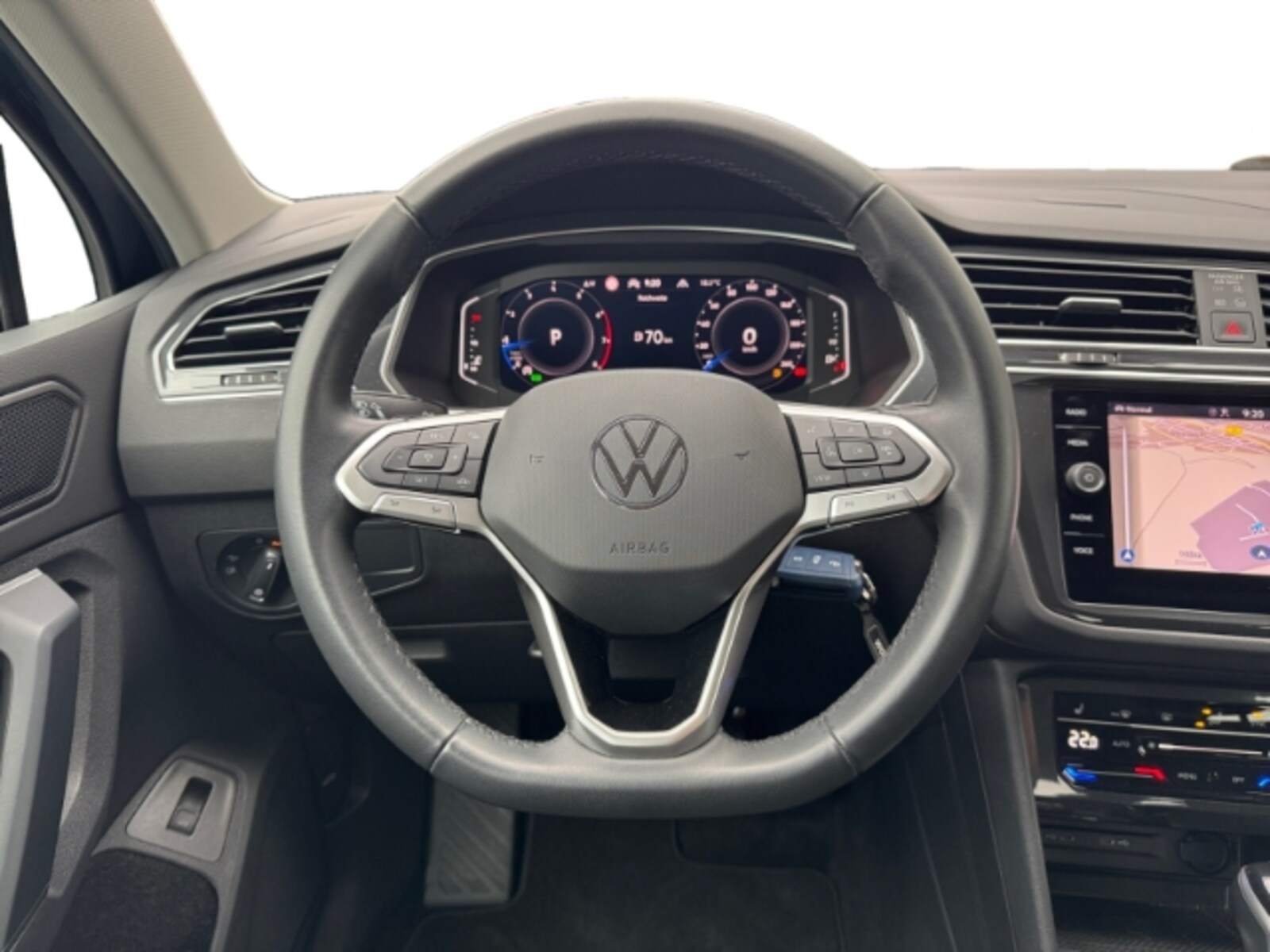 Volkswagen Tiguan – Bild 11