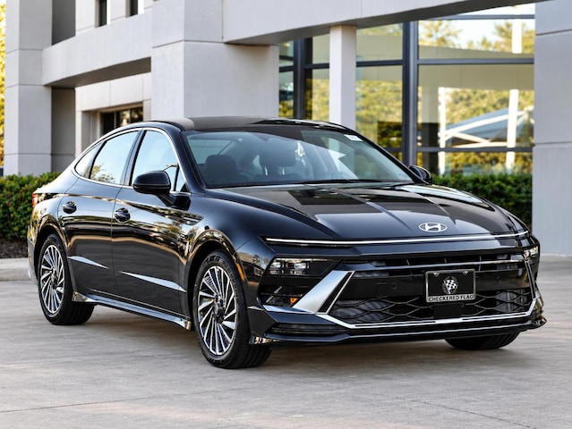 2025 Hyundai Sonata Hybrid