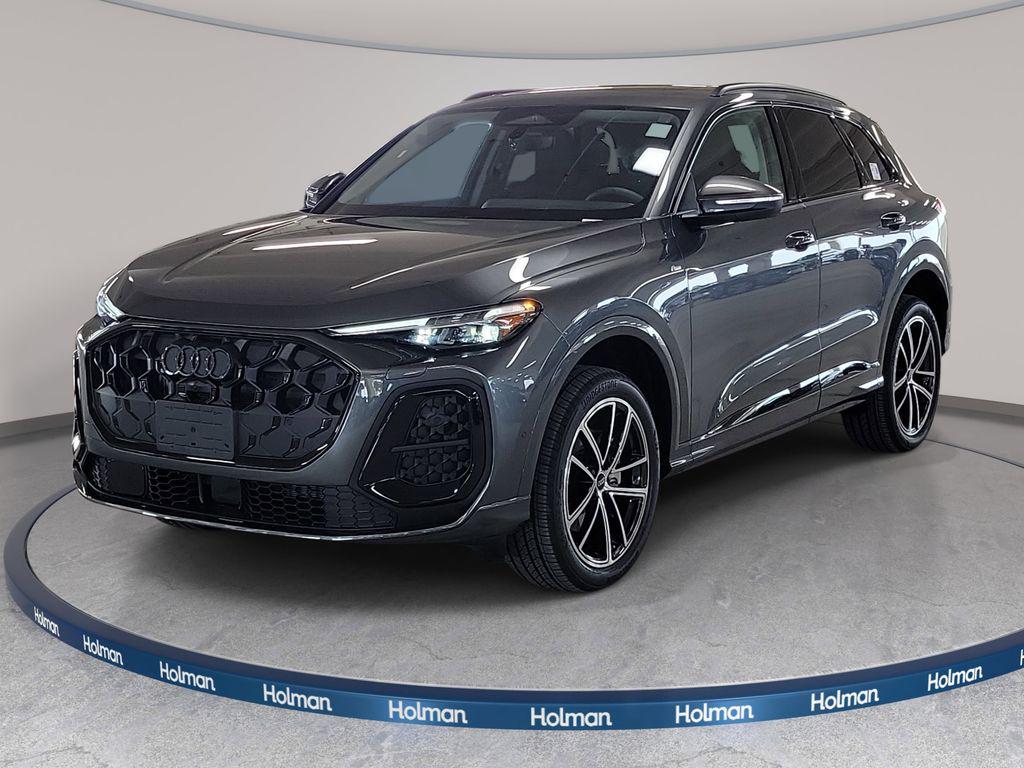 2026 Audi Q5 Premium Plus quattro's photo
